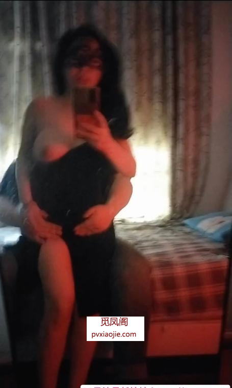 可拍视频的骚妇小坦克