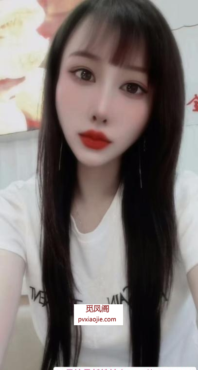 道里甜美小妹子