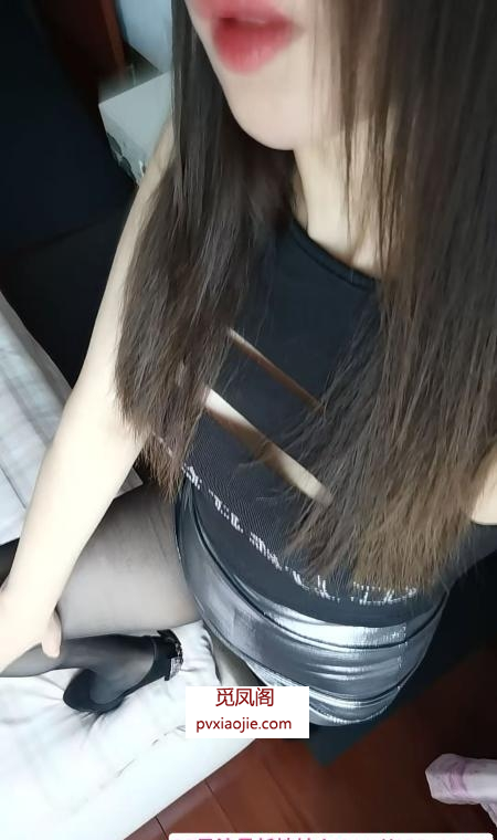 二刷团结桥翘臀少妇