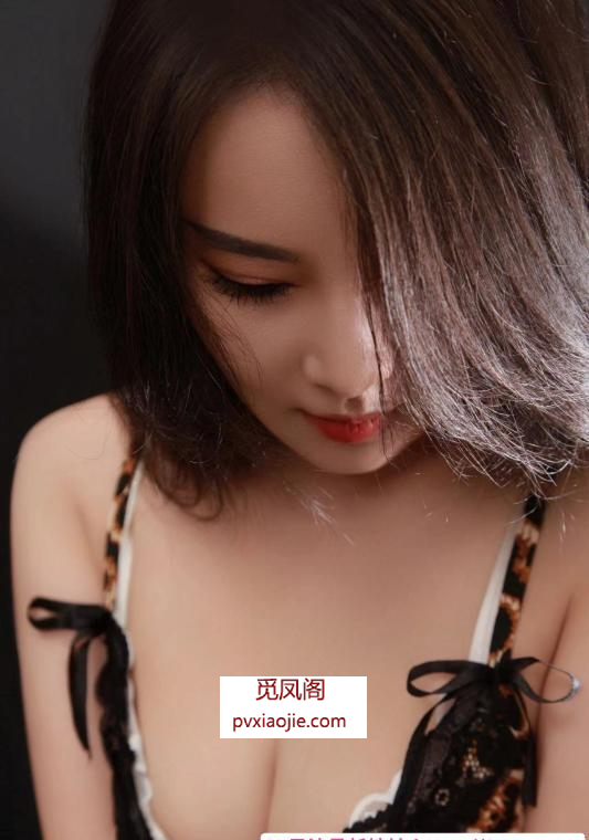 南门蜜桃臀优小雅