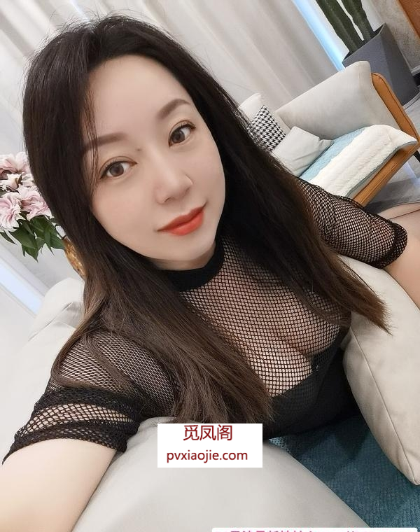 新迎气质少妇老师