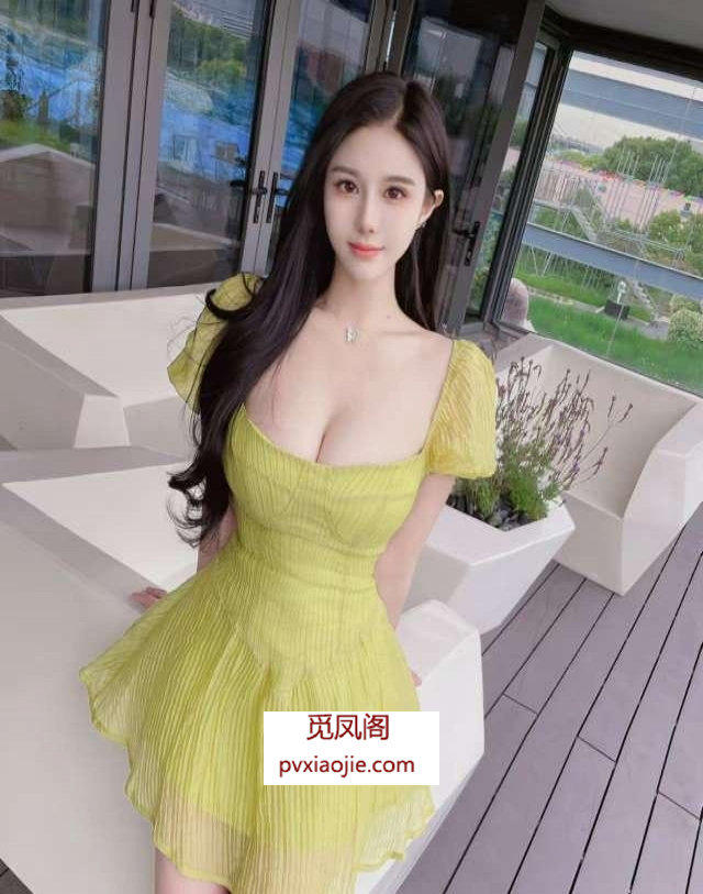 丰满性感情趣御姐